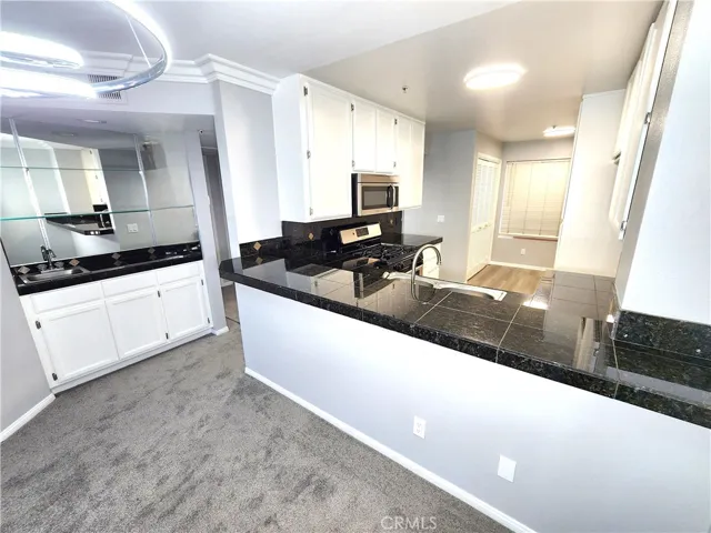 Kitchen Counter ready for Bar Stools
