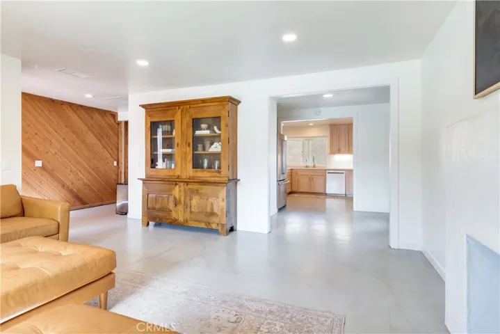 15645 Saddleback Road, Riverside, California 92506