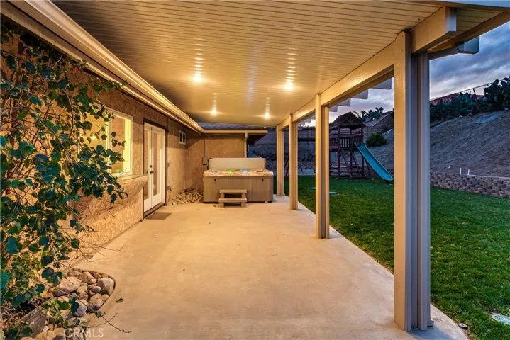 15645 Saddleback Road, Riverside, California 92506