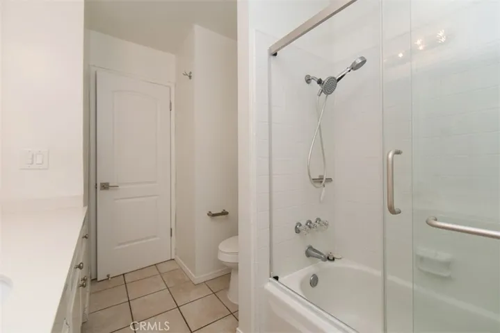 631 S Prospect Avenue 201, Redondo Beach, California 90277