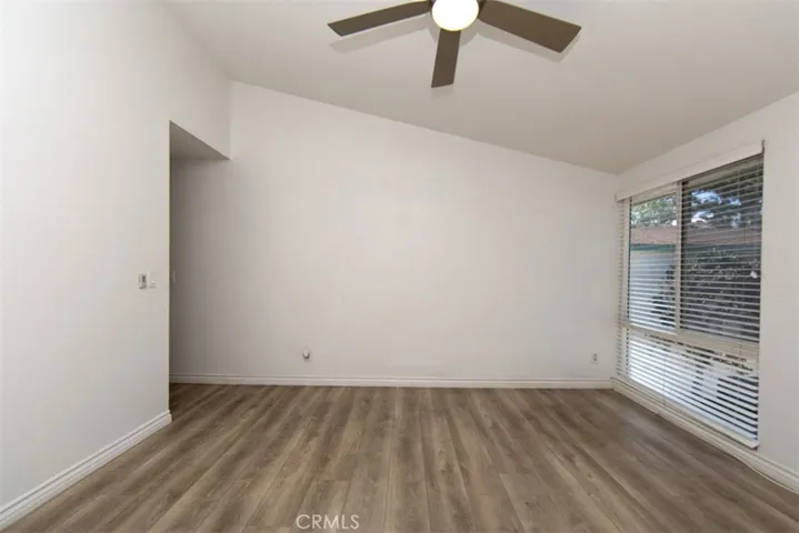 631 S Prospect Avenue 201, Redondo Beach, California 90277