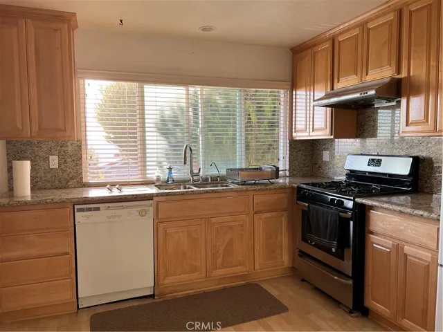 28040 Lobrook Drive, Rancho Palos Verdes, California 90275