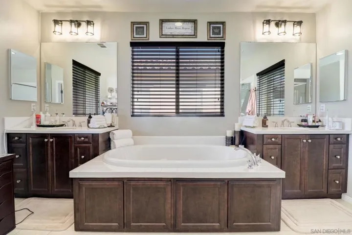 15991 Babcock St., San Diego, California 92127