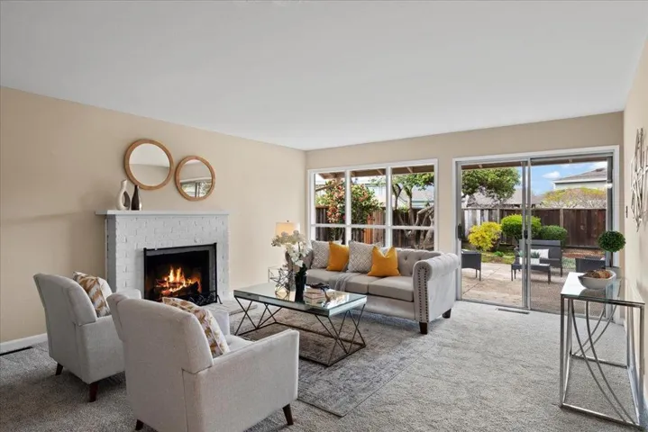 3325 Lindenoaks Drive, San Jose, California 95117