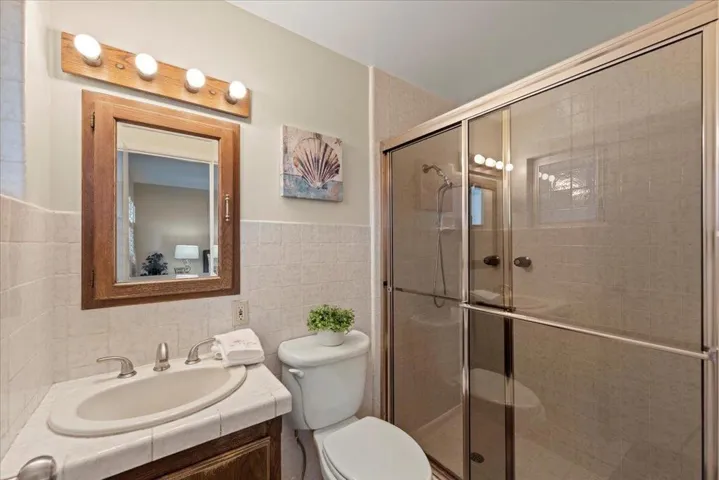 3325 Lindenoaks Drive, San Jose, California 95117