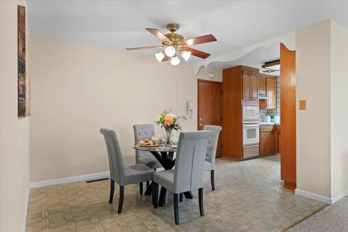 3325 Lindenoaks Drive, San Jose, California 95117