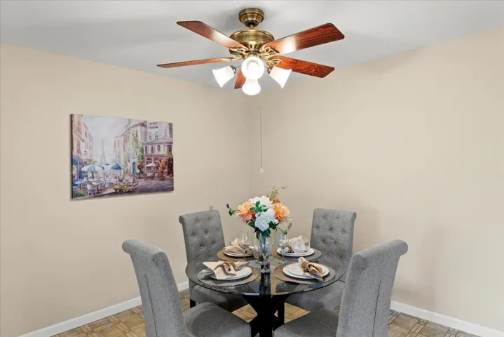 3325 Lindenoaks Drive, San Jose, California 95117