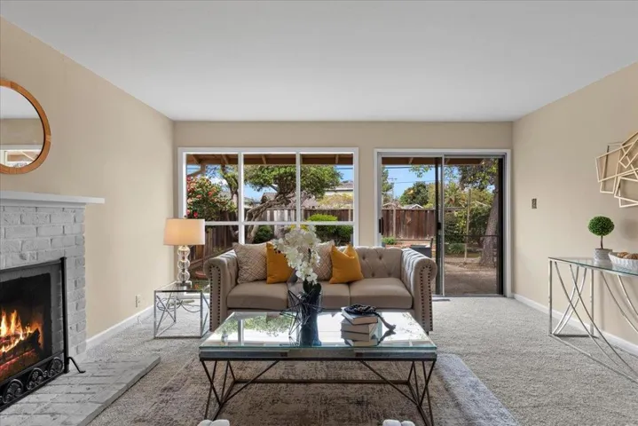 3325 Lindenoaks Drive, San Jose, California 95117