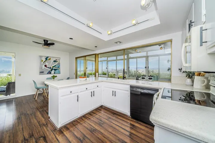 3902 Vista Campana N 17, Oceanside, California 92057