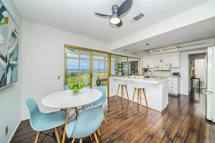3902 Vista Campana N 17, Oceanside, California 92057
