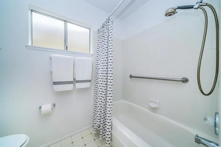 3902 Vista Campana N 17, Oceanside, California 92057
