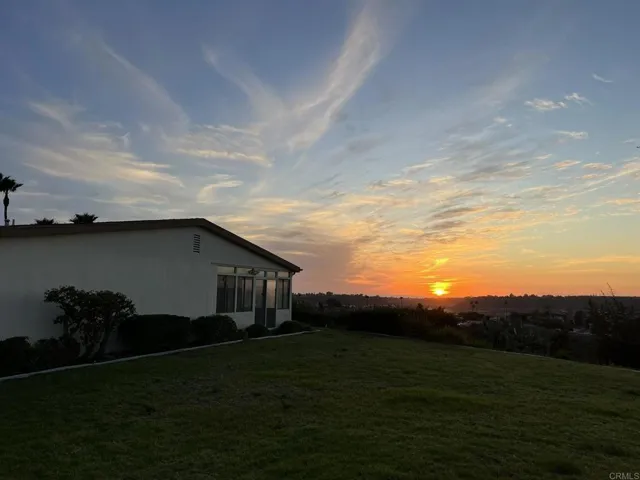 3902 Vista Campana N 17, Oceanside, California 92057
