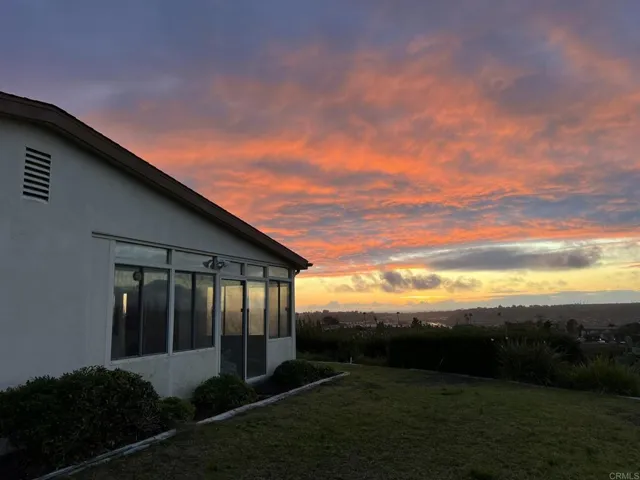 3902 Vista Campana N 17, Oceanside, California 92057