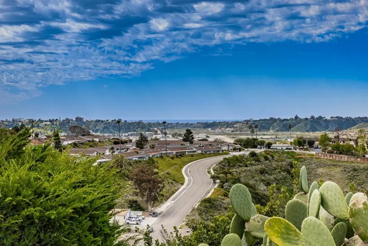 3902 Vista Campana N 17, Oceanside, California 92057