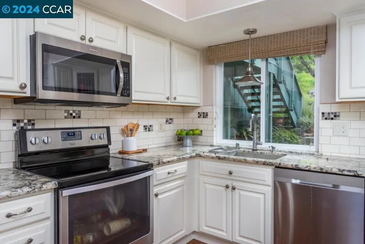 2654 Saklan Indian Dr 2, Walnut Creek, California 94595
