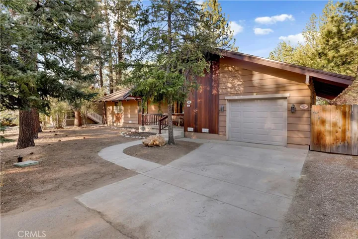 583 Thrush Drive, Big Bear Lake, California 92315