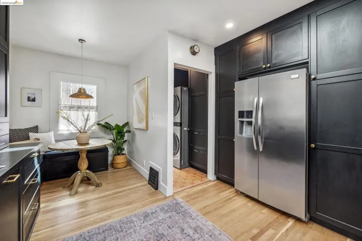 174 Vernon Ter, Oakland, California 94610