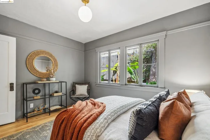 174 Vernon Ter, Oakland, California 94610