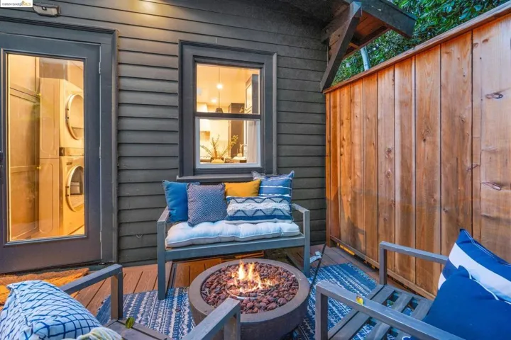 174 Vernon Ter, Oakland, California 94610