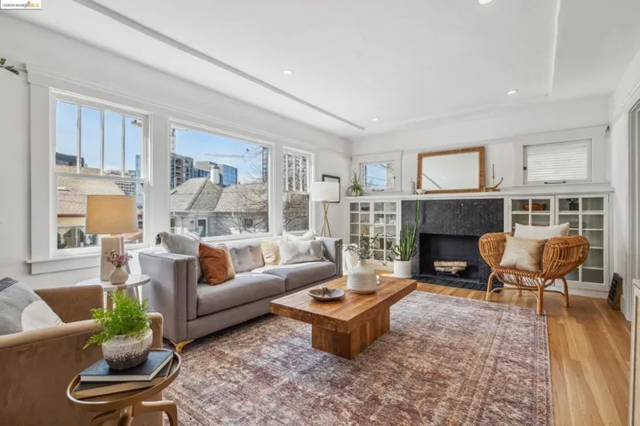174 Vernon Ter, Oakland, California 94610