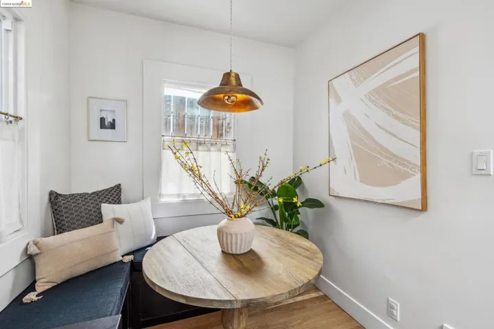174 Vernon Ter, Oakland, California 94610