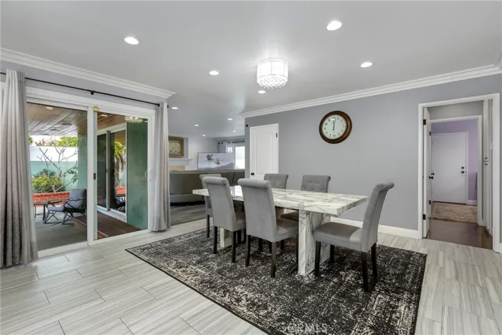 8231 Del Oro Lane, La Palma, California 90623