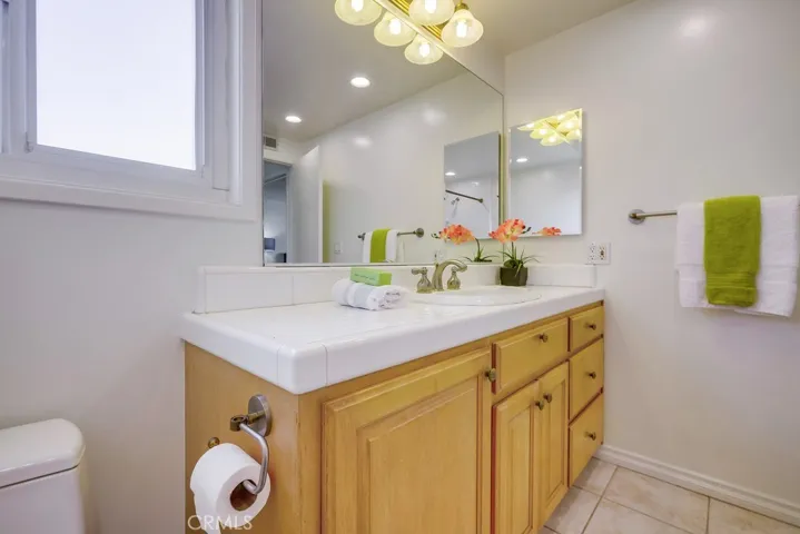 3702 Fenley Drive, Los Alamitos, California 90720