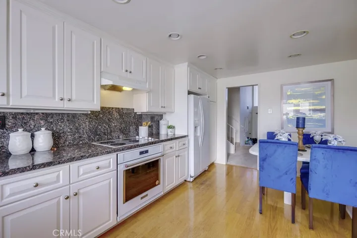 3702 Fenley Drive, Los Alamitos, California 90720