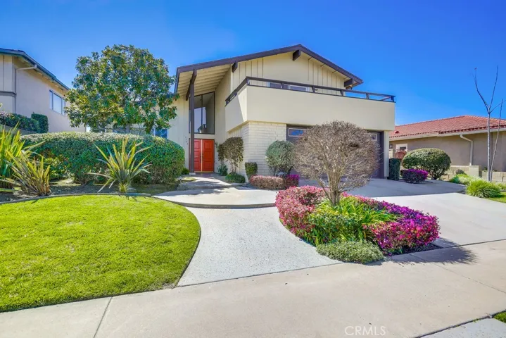 3702 Fenley Drive, Los Alamitos, California 90720