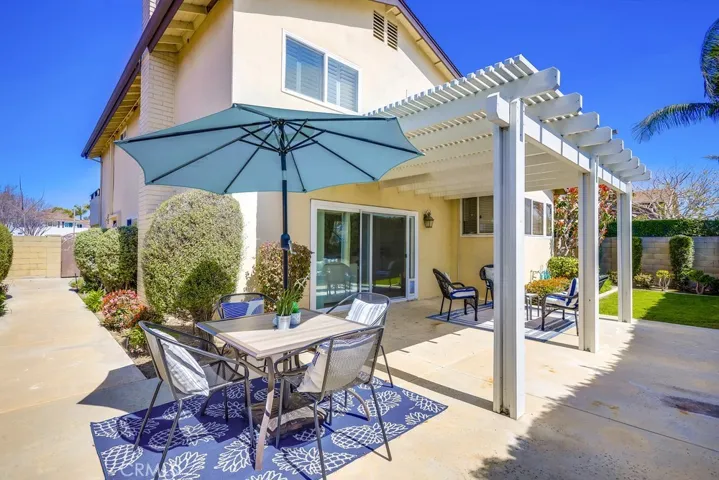 3702 Fenley Drive, Los Alamitos, California 90720