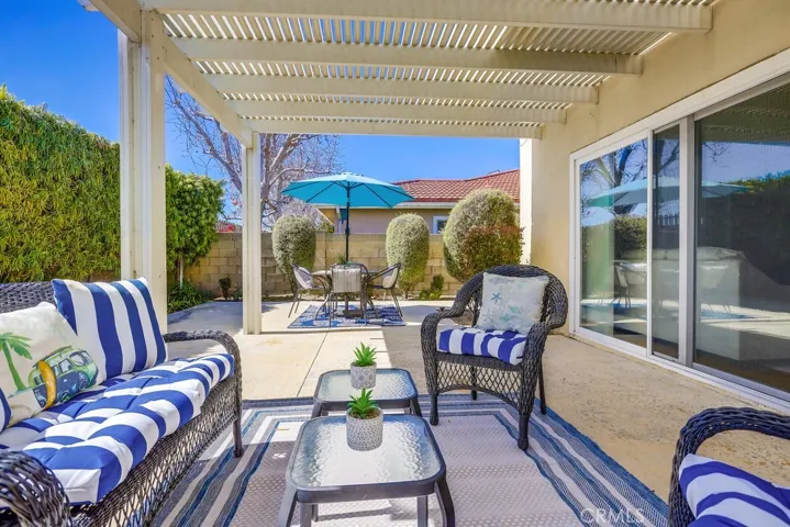 3702 Fenley Drive, Los Alamitos, California 90720