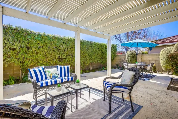3702 Fenley Drive, Los Alamitos, California 90720