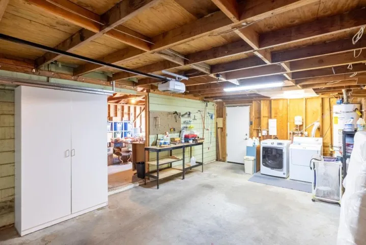 729 2nd Street, Pacific Grove, California 93950
