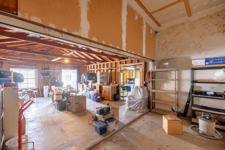 729 2nd Street, Pacific Grove, California 93950