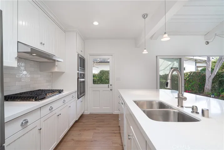 2908 Broad Street, Newport Beach, California 92663