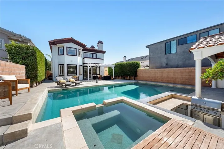 1035 Avenue D, Redondo Beach, California 90277