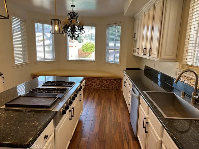 1035 Avenue D, Redondo Beach, California 90277
