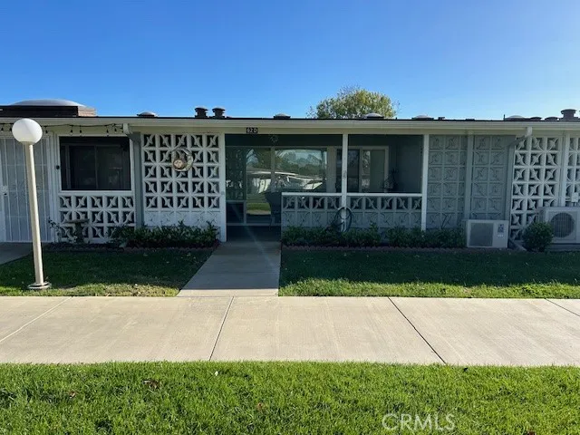 13860 St Andrews Dr M1-62d, Seal Beach, California 90740
