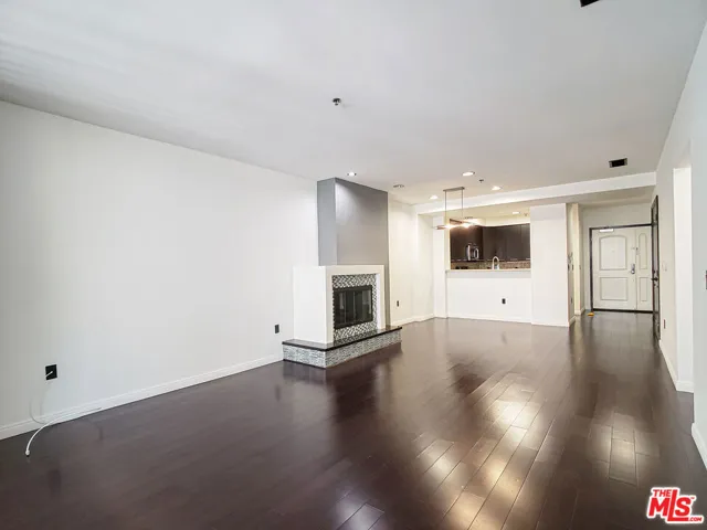 520 S Kingsley Drive 203, Los Angeles, California 90020