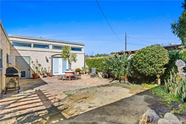 1985 San Francisco Avenue, Long Beach, California 90806