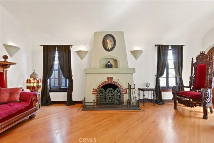 1985 San Francisco Avenue, Long Beach, California 90806