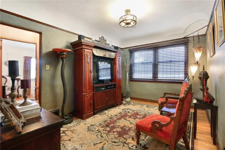1985 San Francisco Avenue, Long Beach, California 90806