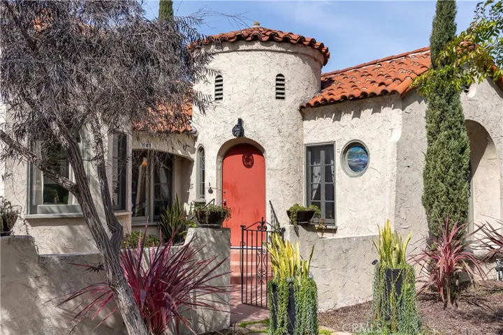 1985 San Francisco Avenue, Long Beach, California 90806