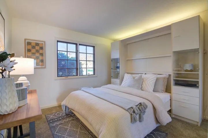 903 Paradise Way, Palo Alto, California 94306