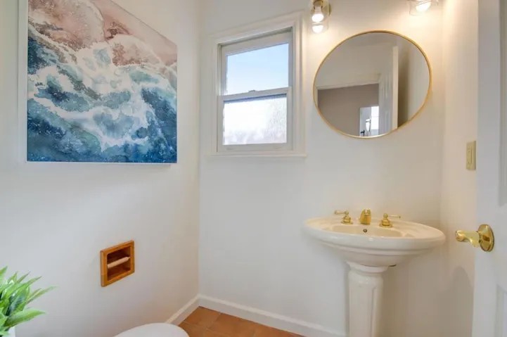 903 Paradise Way, Palo Alto, California 94306