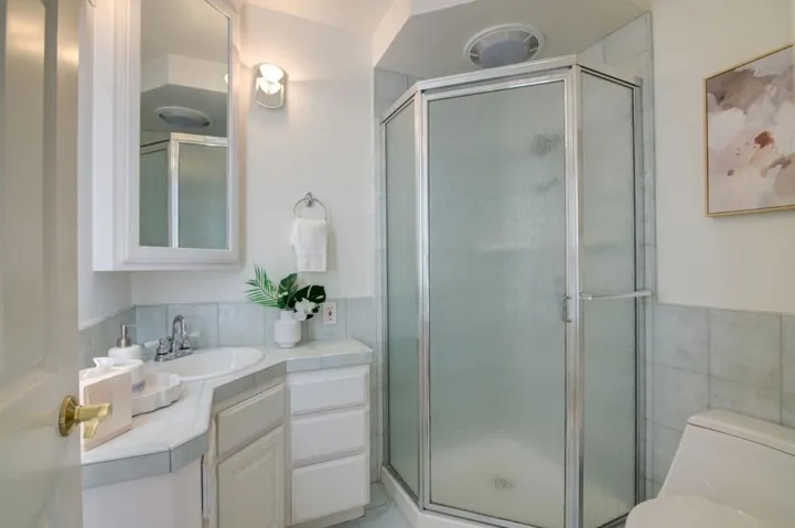903 Paradise Way, Palo Alto, California 94306