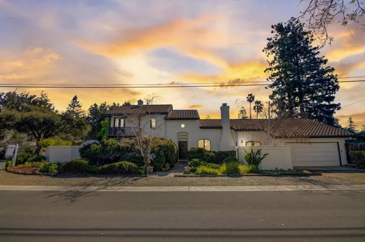 903 Paradise Way, Palo Alto, California 94306