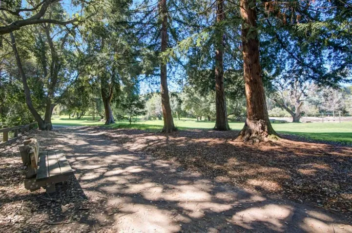 903 Paradise Way, Palo Alto, California 94306