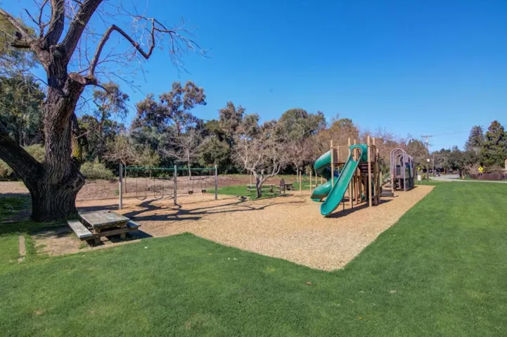 903 Paradise Way, Palo Alto, California 94306