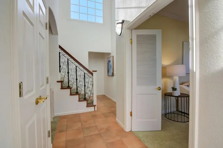 903 Paradise Way, Palo Alto, California 94306